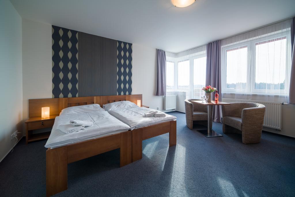 Garni Hotel Třeboň Δωμάτιο φωτογραφία